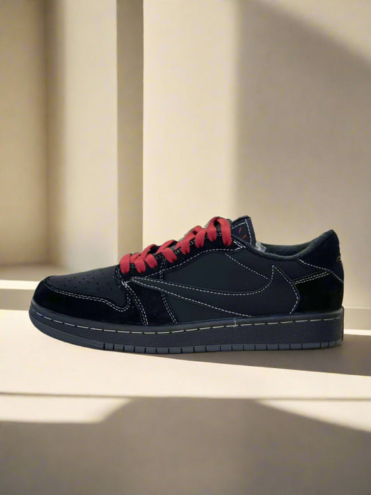 NKE TRAVS SCOT SNEAKERS