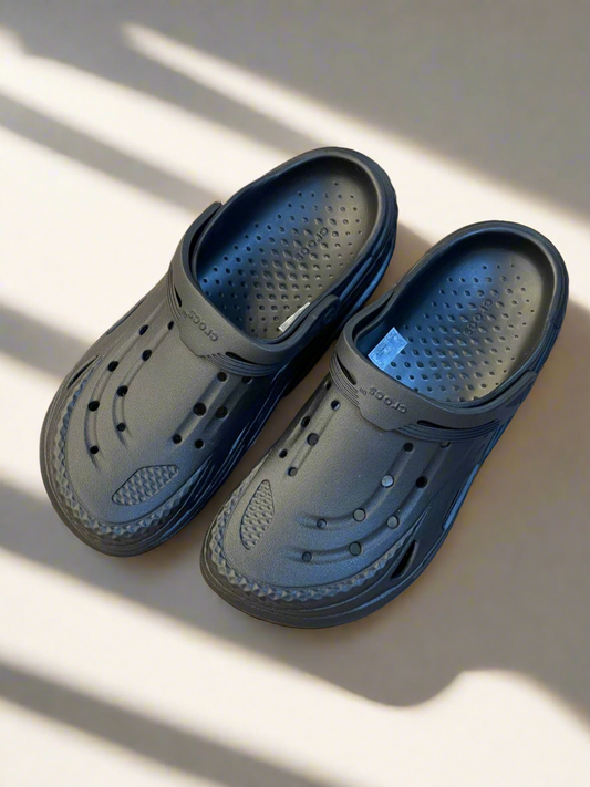 CLOGS OFF COURT BLACK