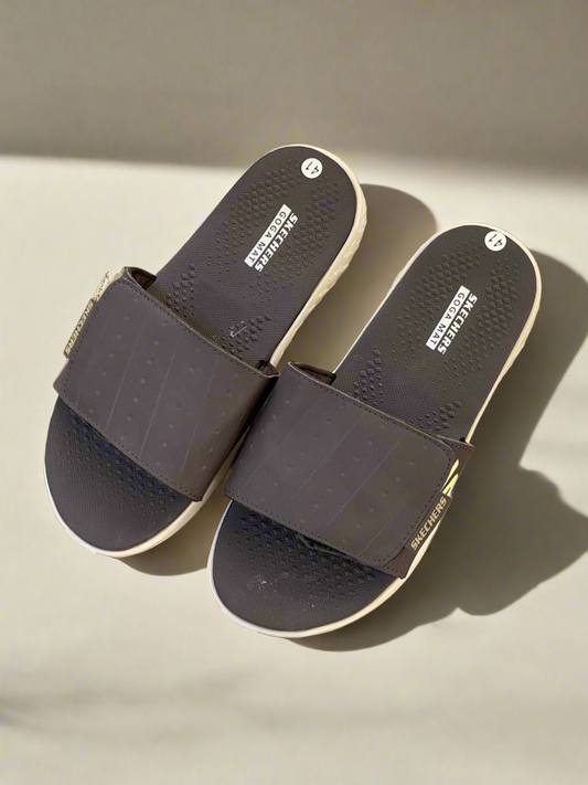 SKECHR SLIDES