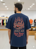 NKE SB "SPEED BUMPS TOW-IN SERVICE" OVERSIZED BACK PRINTE T-SHIRT