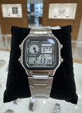 Casio Men's Stainless Steel World Time metal strap Watch