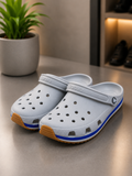 Crocs retro Lightweight Comfort Slip-On Clogs