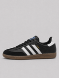 SOLID Classic  Low-Top Sneakers