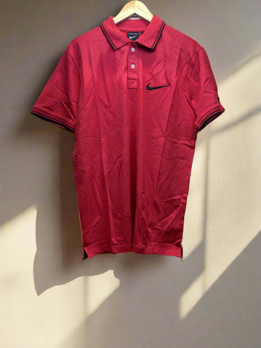 NKE POLO T-SHIRT