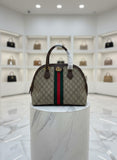 GUCCI  SLING BAG