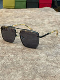 BURBERRY SHADES