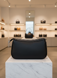 GUCI Small Pebbled Leather Shoulder  BAG